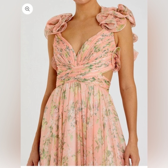 MAC DUGGAL
Pink Ruffle Tiered Floral Cut-Out Chiffon Gown size 10 NWT - Picture 6 of 9